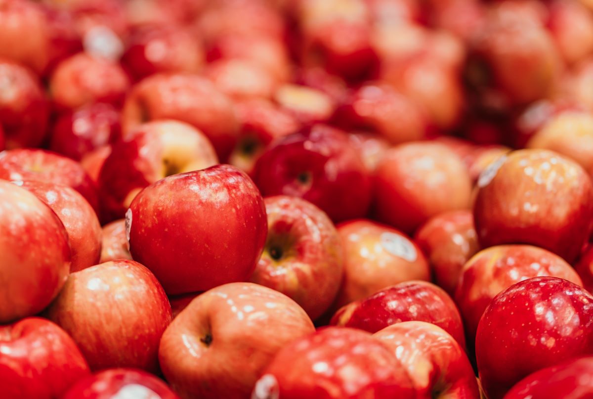 What makes apples so healthy? - SugarBee® Apples